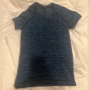 Swiftly Tech Short-Sleeve